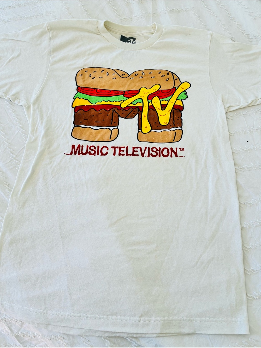 MTV Music Television Burger Graphic Tee - White retro 90s unisex